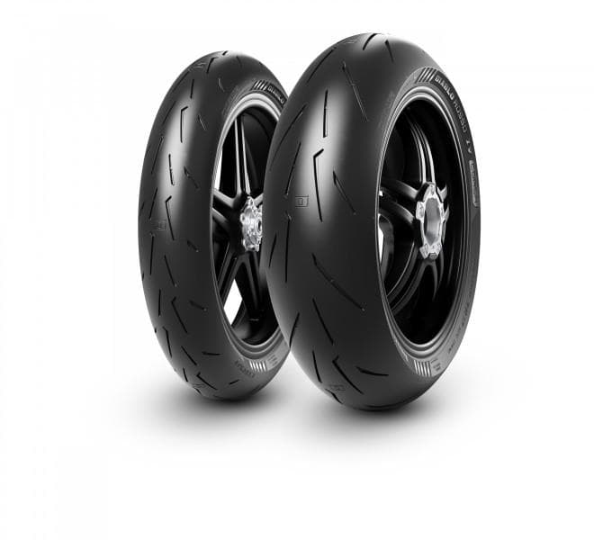 Pirelli DIABLO ROSSO IV CORSA 200/55 R17 78W